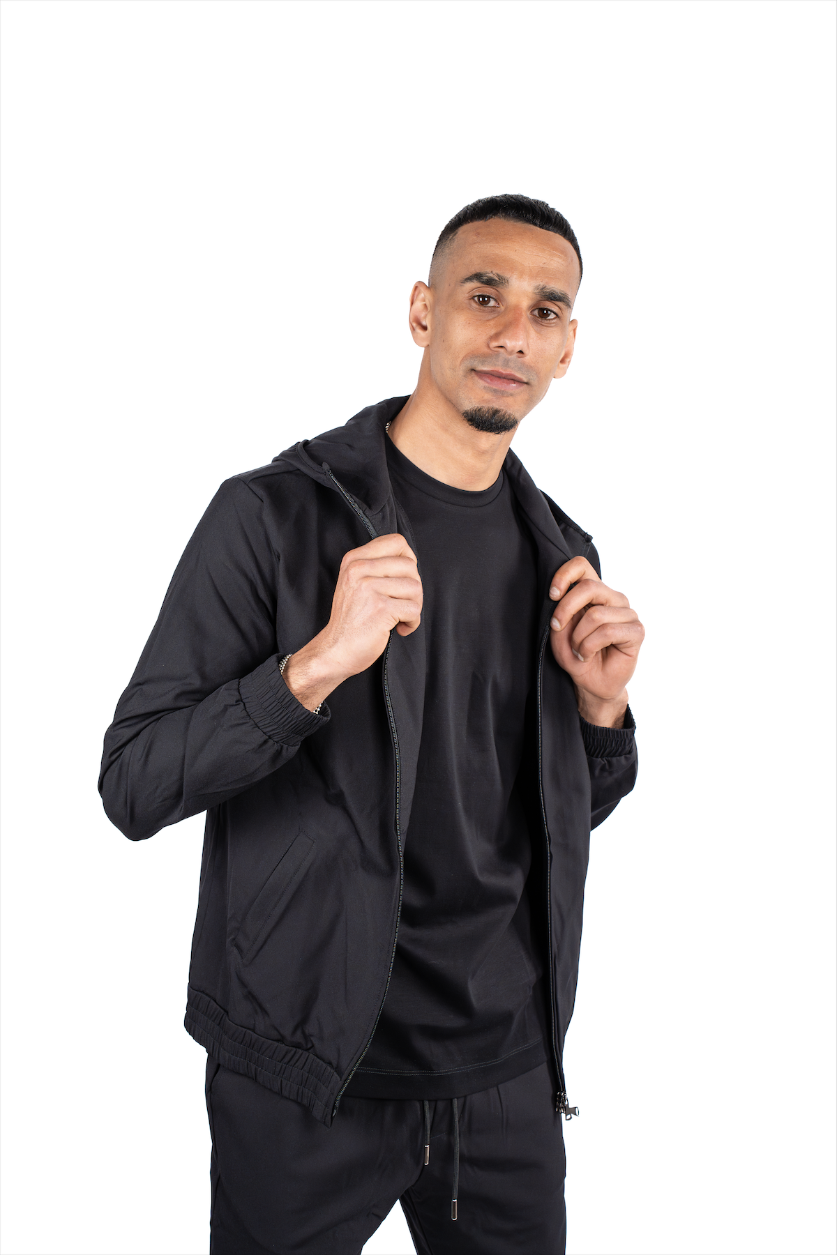 Techsuit Schwarz Kapuze