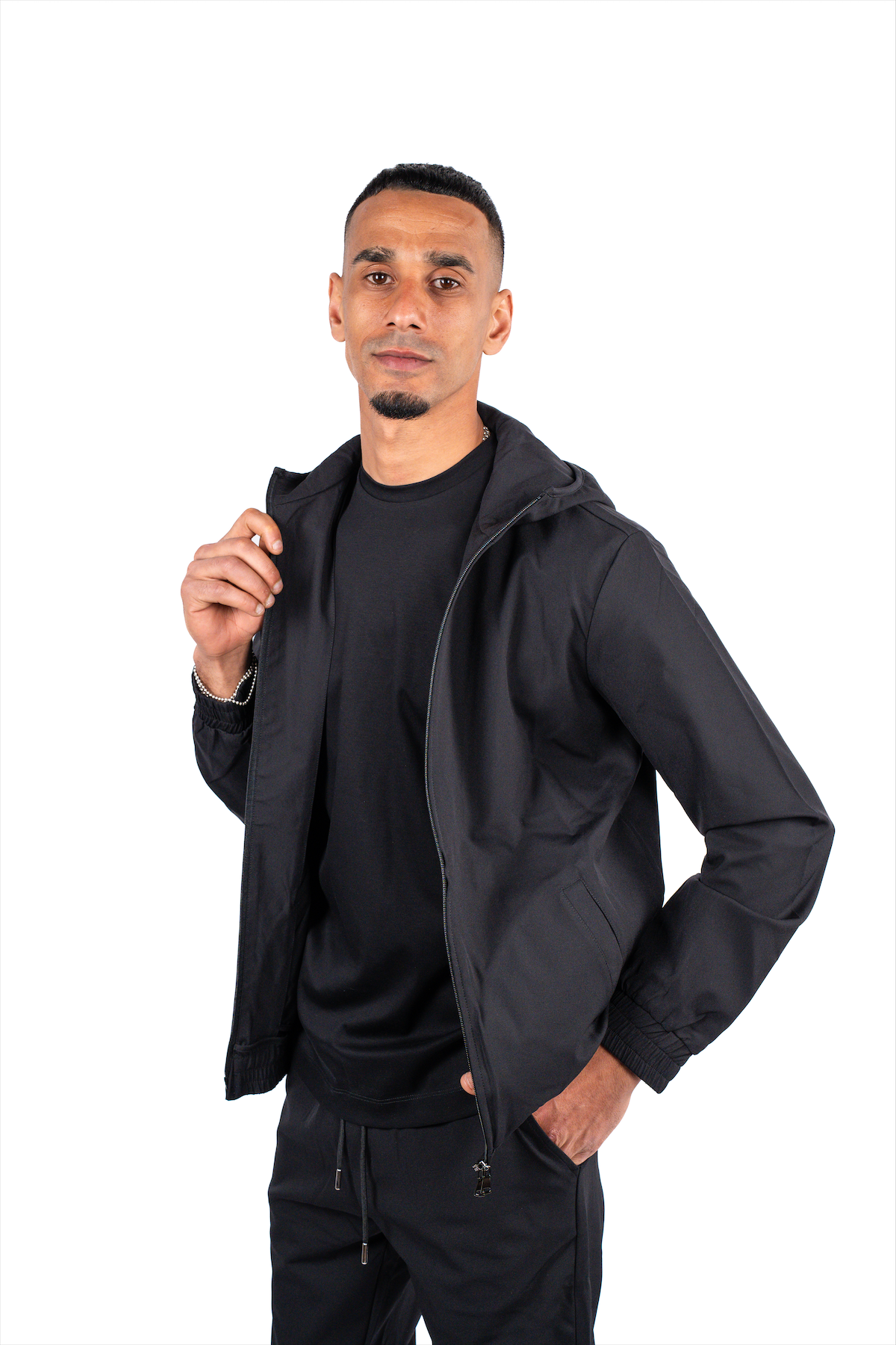 Techsuit Schwarz Kapuze